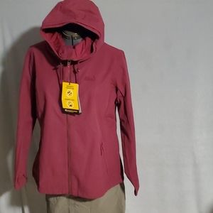 Brand new Jack Wolfskin Lakeside Jacket